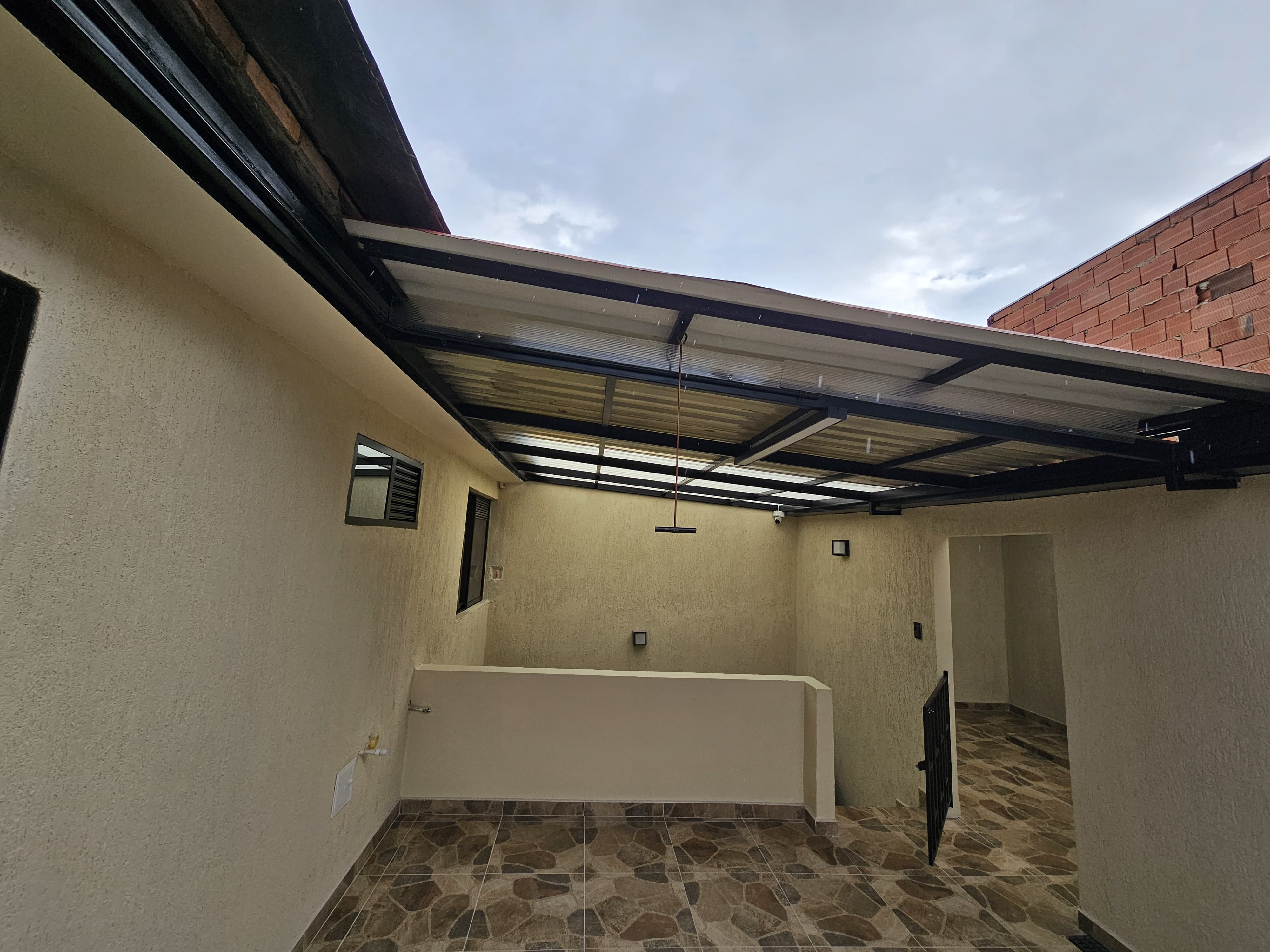 Zona BBQ - zonas sociales - Proyecto de remodelación por Comody