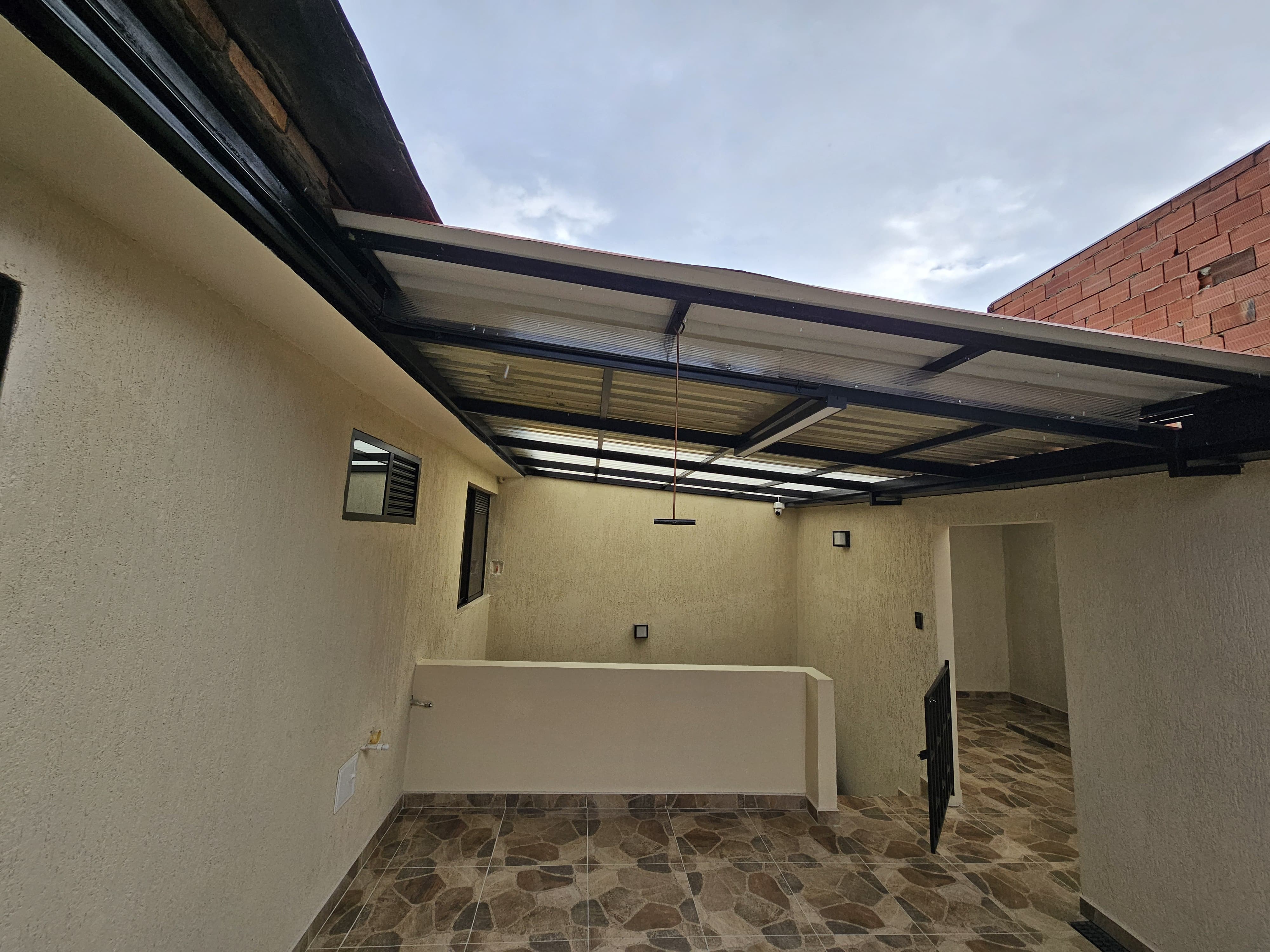 Zona BBQ - zonas sociales - Proyecto de remodelación por Comody