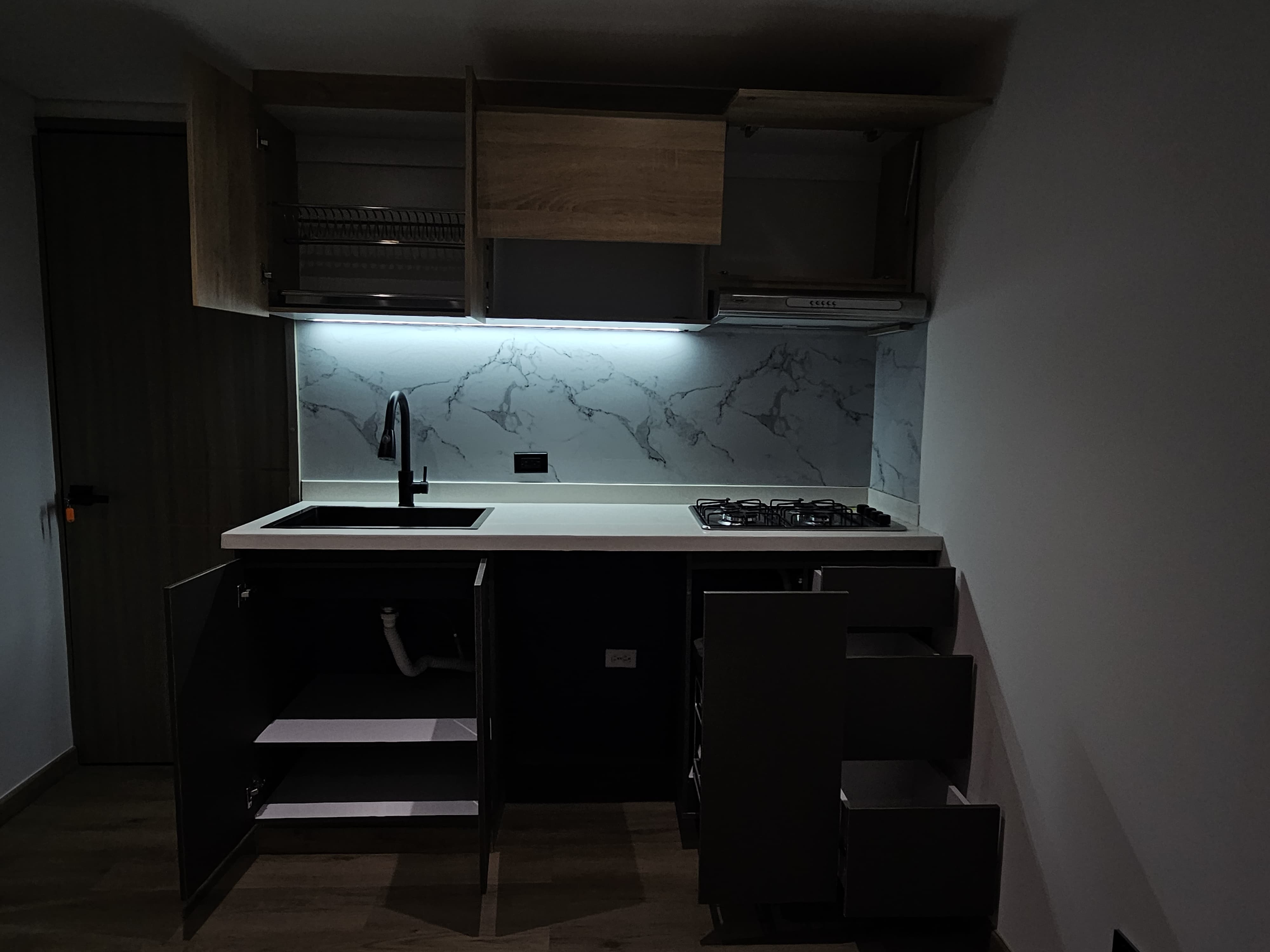 Apartaestudio - apartaestudios - Proyecto de remodelación por Comody