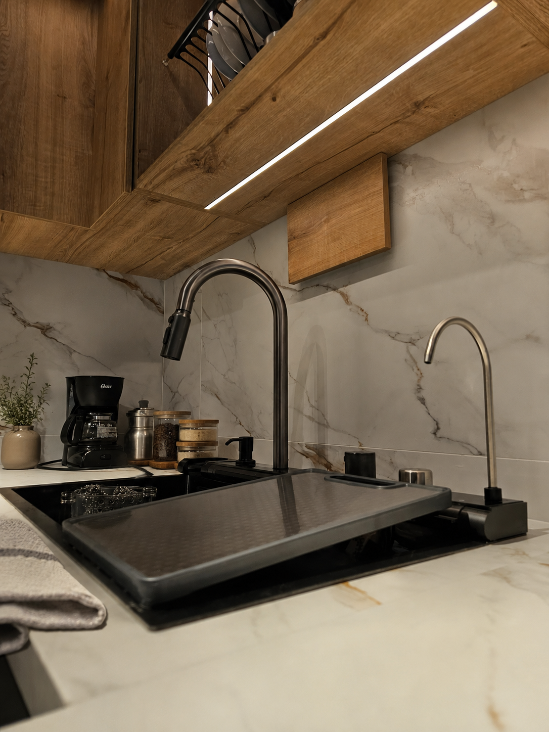 Cocina integral premium — Cocina con carpintería a medida, piedra…