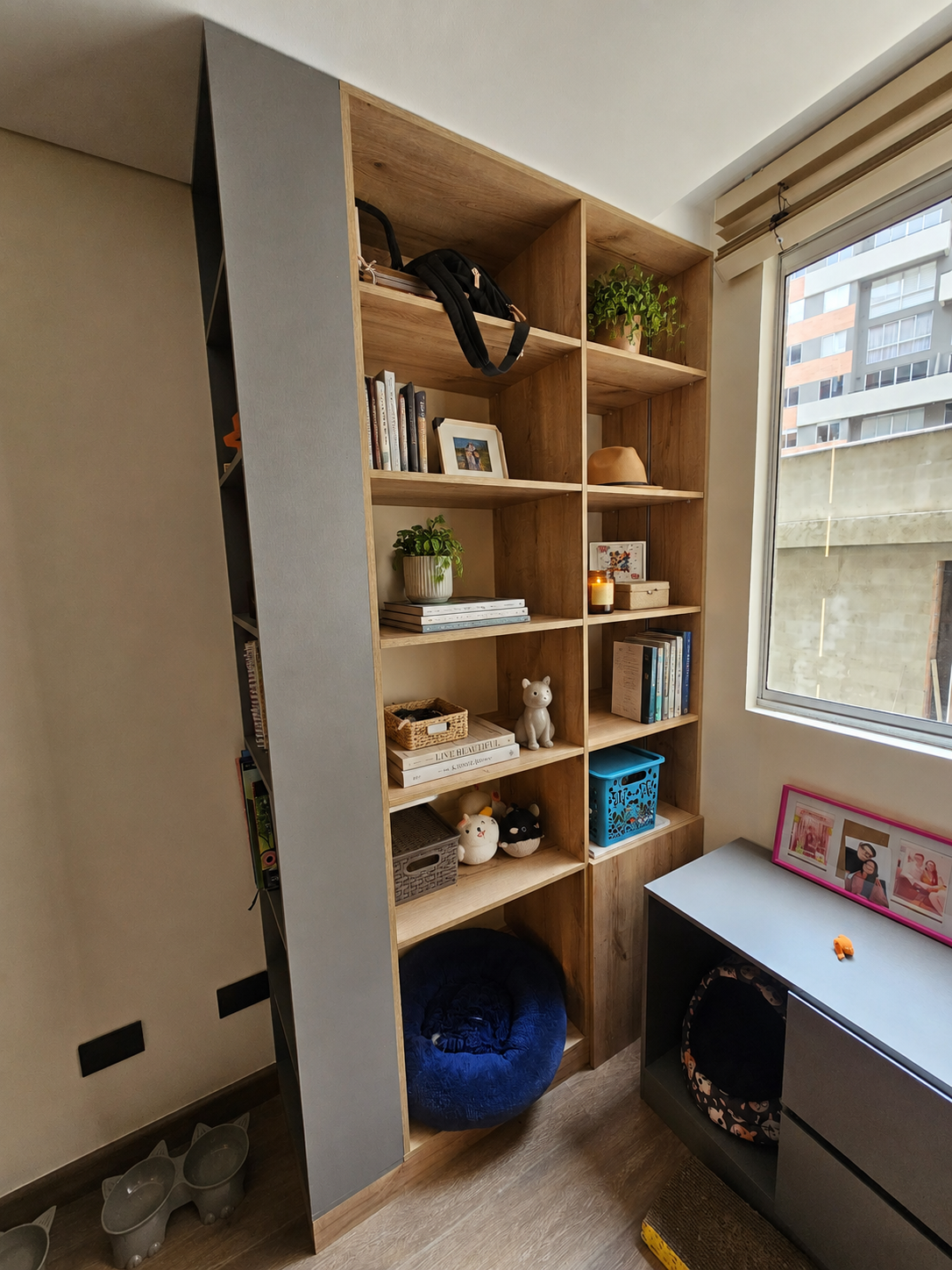 Estudio y biblioteca — Espacio de estudio con biblioteca,…